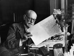 Ziqmund Froyd: "Yazıçı, uşağın oyun oynayarkən etdiyini edir"