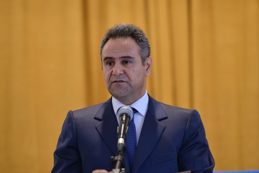 Güneyli yazar: "Nəsr dilinin ağırlığı ana dilimizdə təhsil almadığımdan irəli gəlir"
