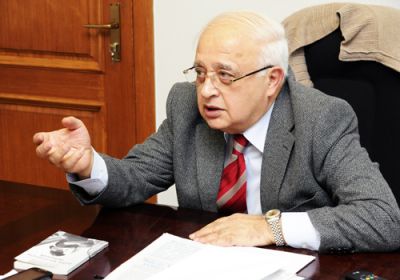 Elçin Əfəndiyevin kitabı Türkiyədə çap olundu